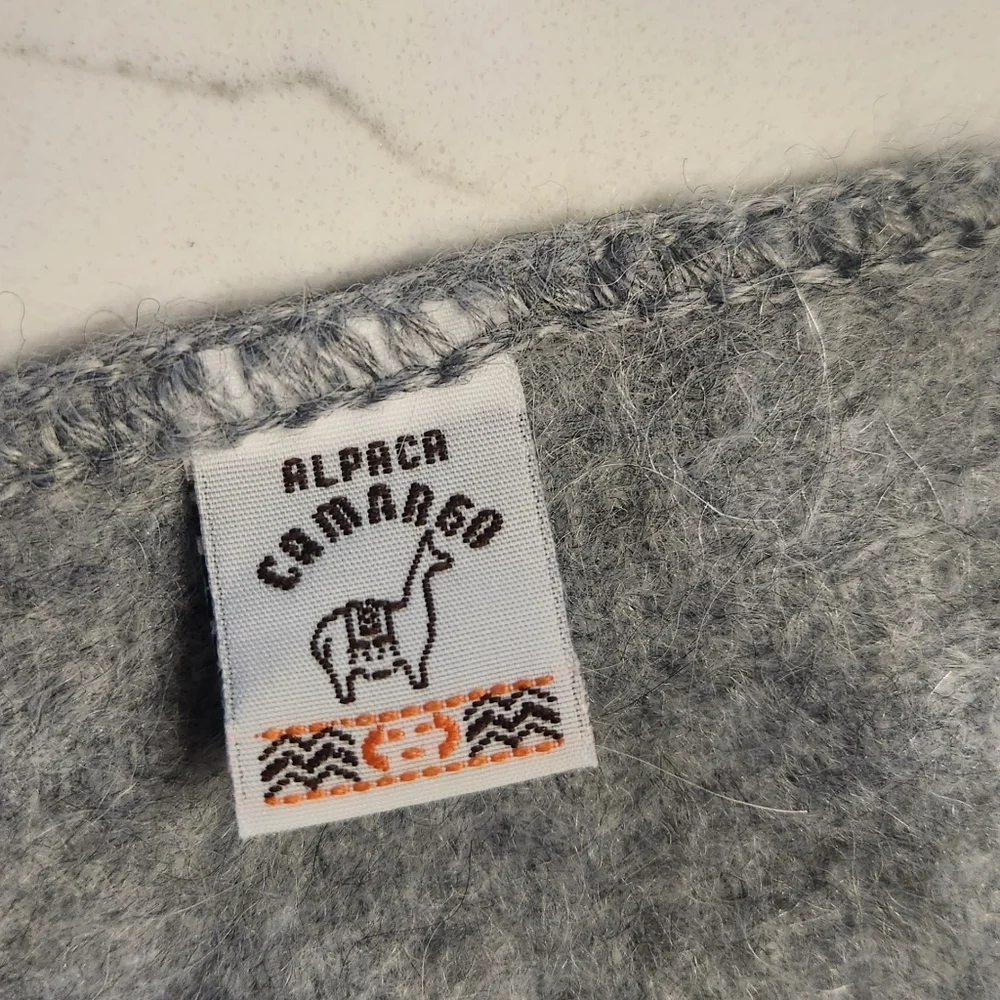 Alpaca Camargo Peruvian Alpaca Wool Gray Scarf EUC